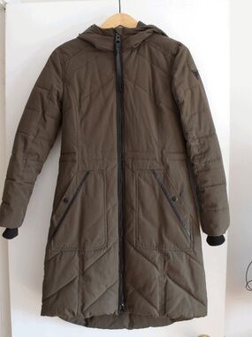 Olive green winter coat by Guess